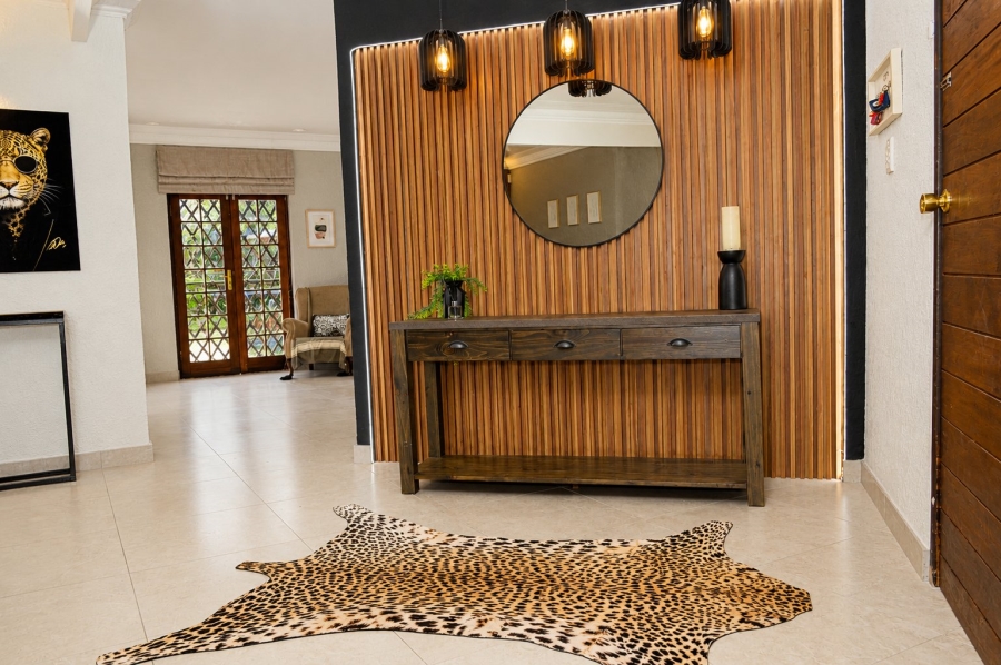5 Bedroom Property for Sale in Wilkoppies North West